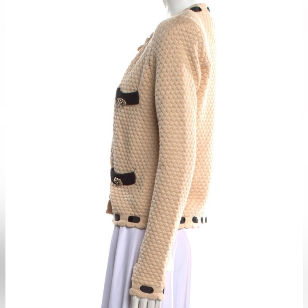 L'AGENCE Cream and Black Cardigan - Picture 9 of 11